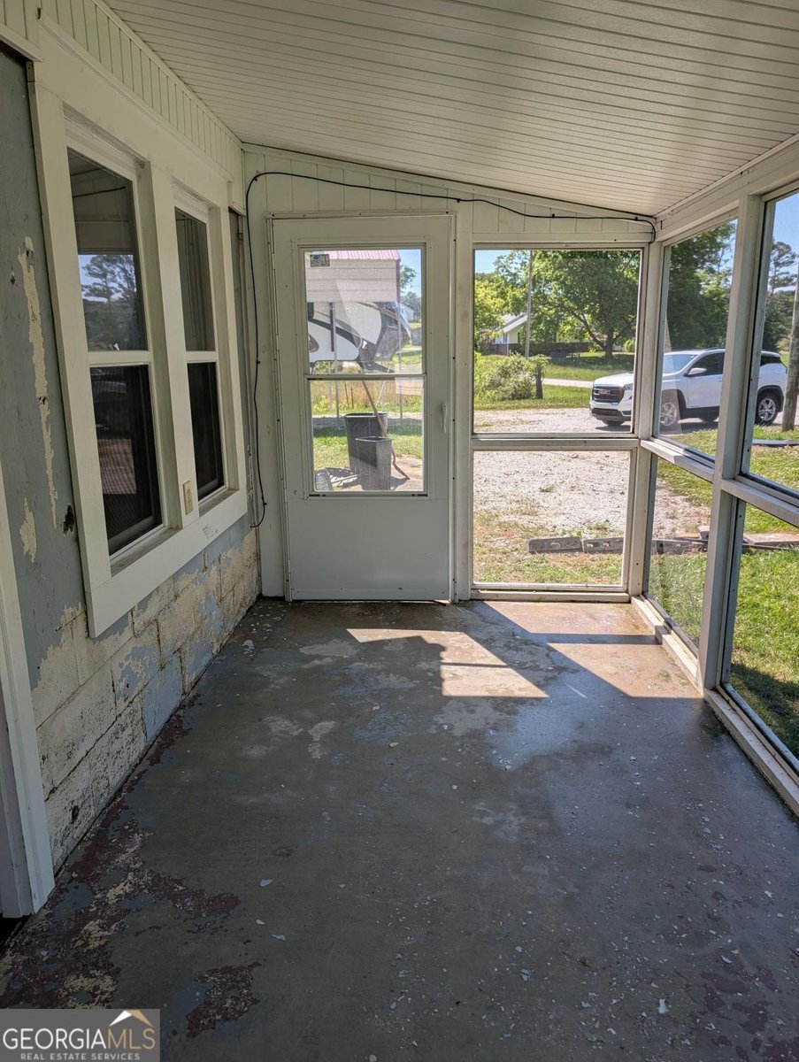 201 Club Road Buchanan - Photo 11