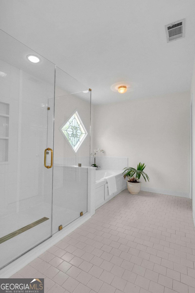 5350 Wickershire Drive Peachtree Corners - Photo 25