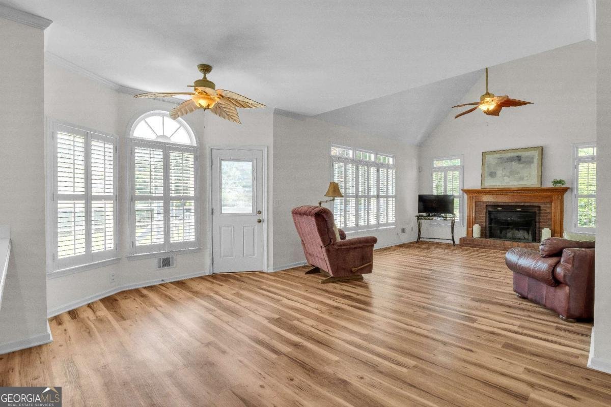 5350 Wickershire Drive Peachtree Corners - Photo 7