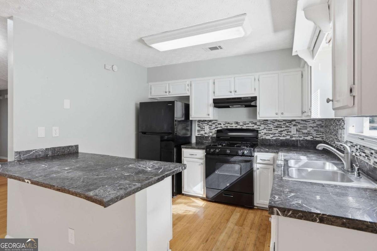 1486 Carriage Lane Jonesboro - Photo 10
