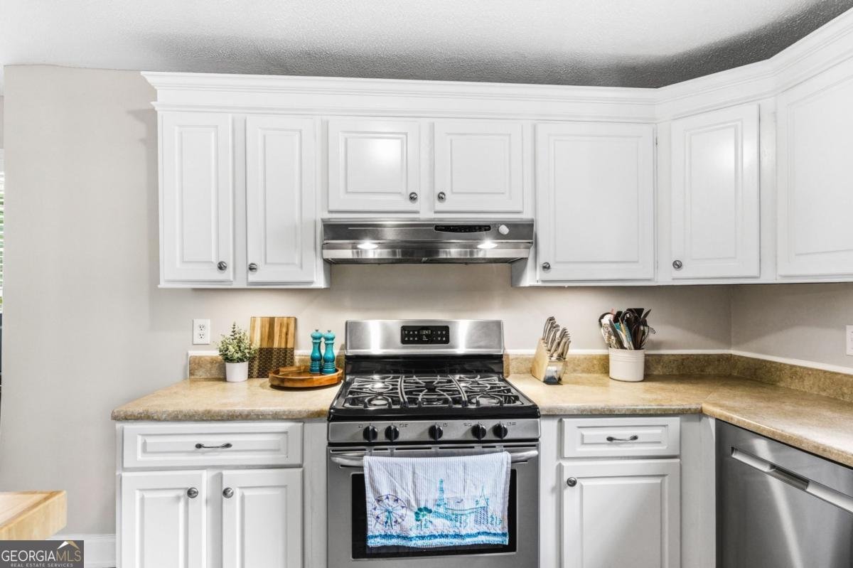 108 Rose Creek Lane Woodstock - Photo 16
