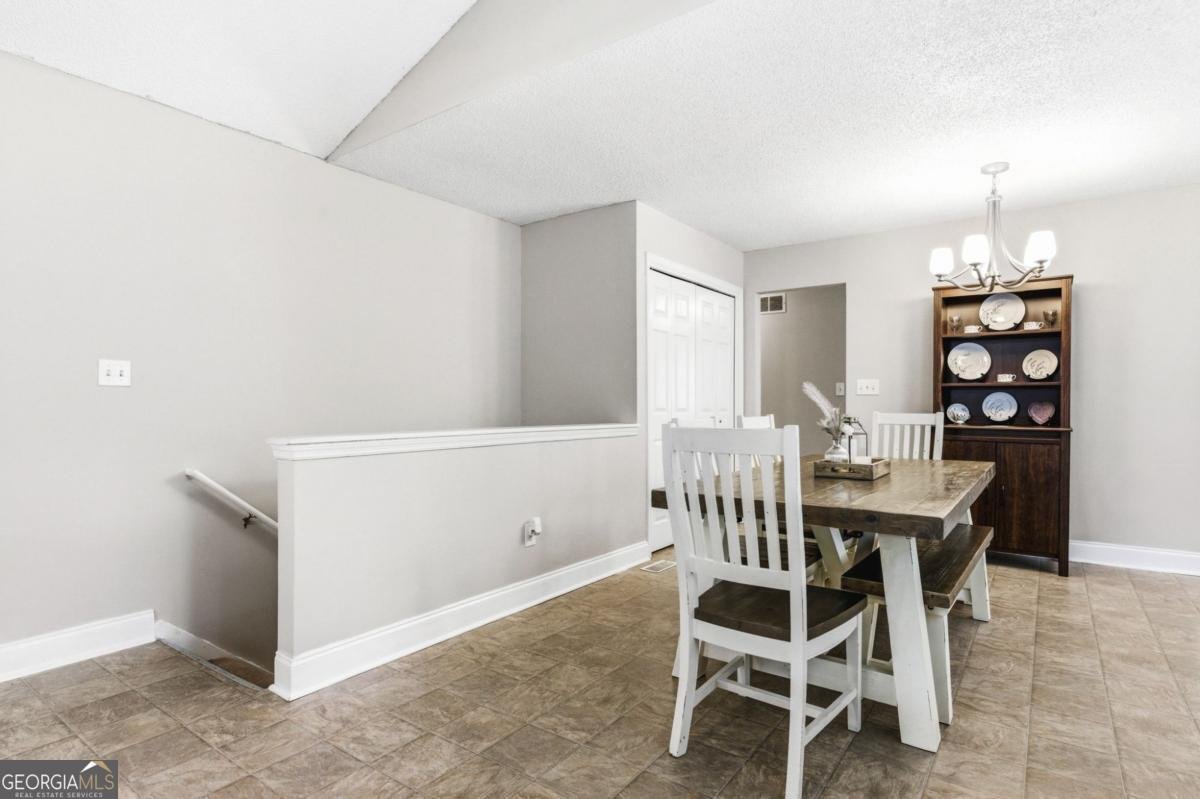 108 Rose Creek Lane Woodstock - Photo 18