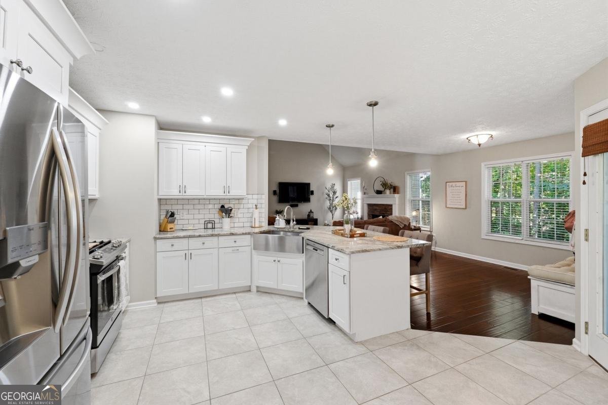 6655 Glen Drive Cumming - Photo 12
