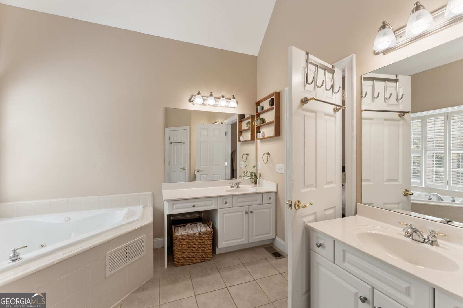2352 Kennesaw Oaks Trail Kennesaw - Photo 10