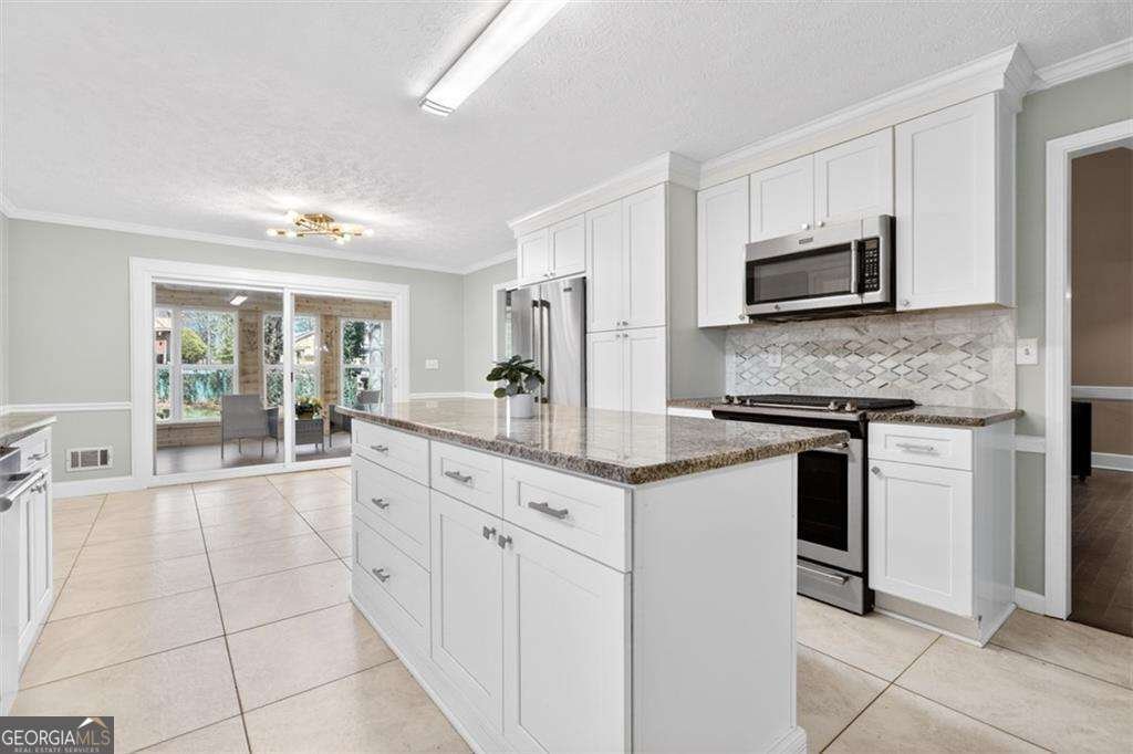 291 Shore Drive Suwanee - Photo 12