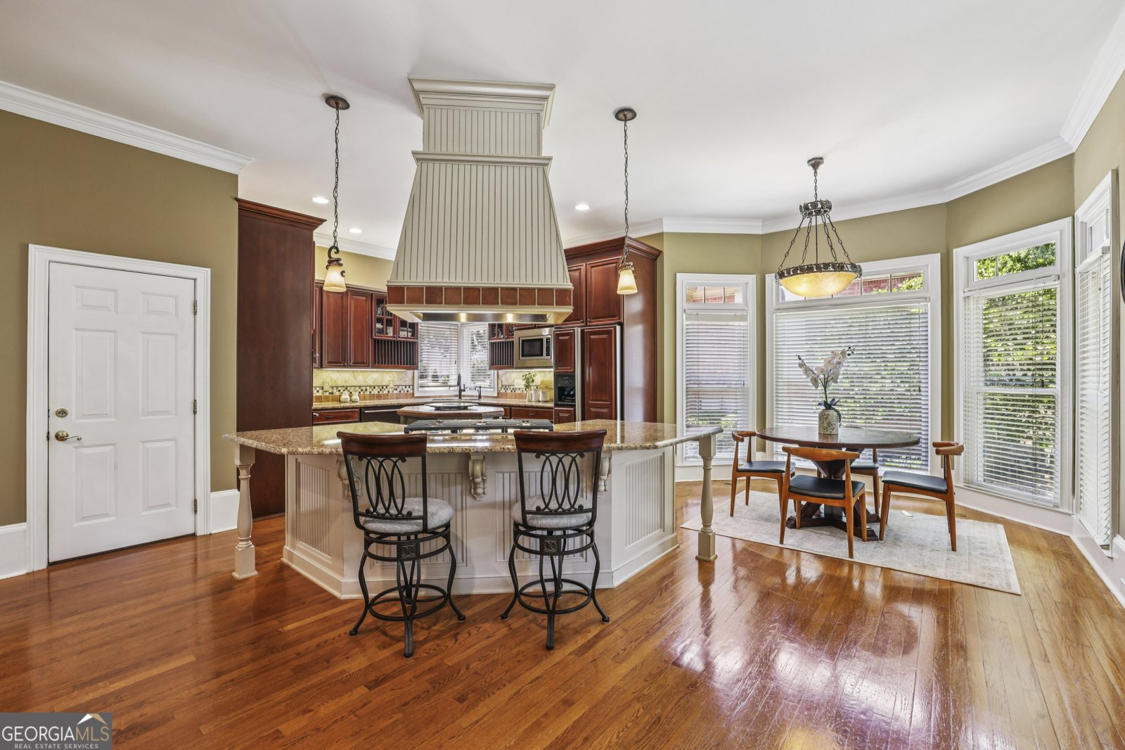 3990 Falls Ridge Drive Johns Creek - Photo 14