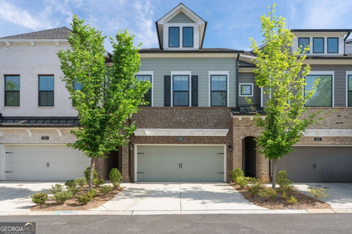 1040 Harper Drive Roswell - main photo