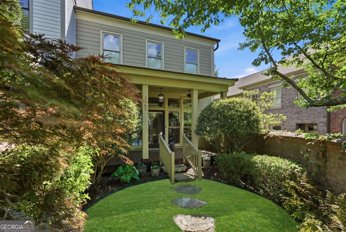 3165 Neal Court Cumming - main photo