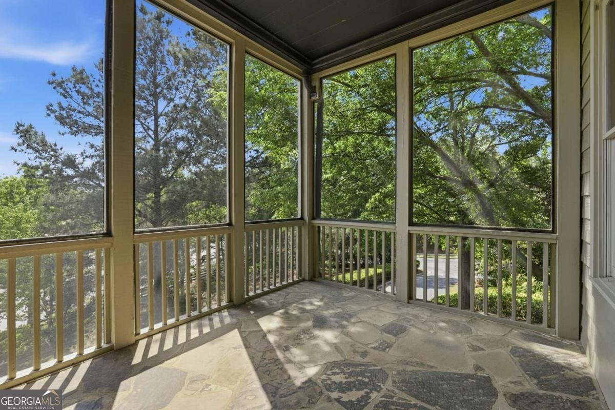 3165 Neal Court Cumming - Photo 17
