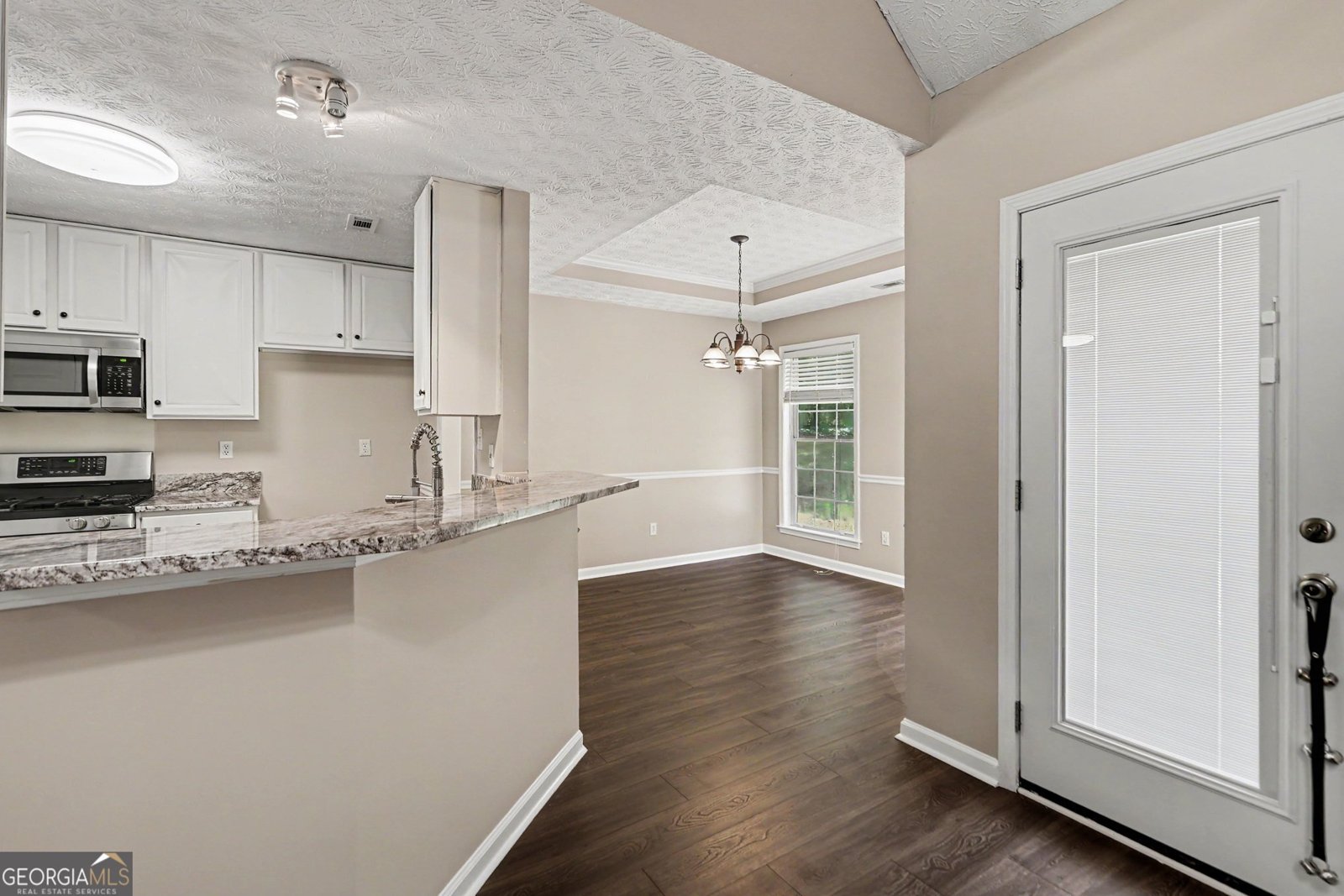 35 Wenham Lane Sharpsburg - Photo 16