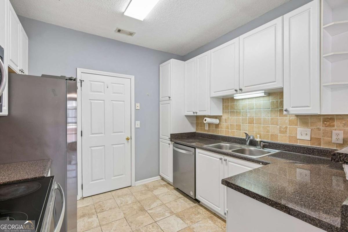 5112 Woodland Lane Alpharetta - Photo 10