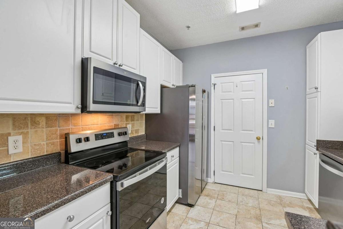 5112 Woodland Lane Alpharetta - Photo 11