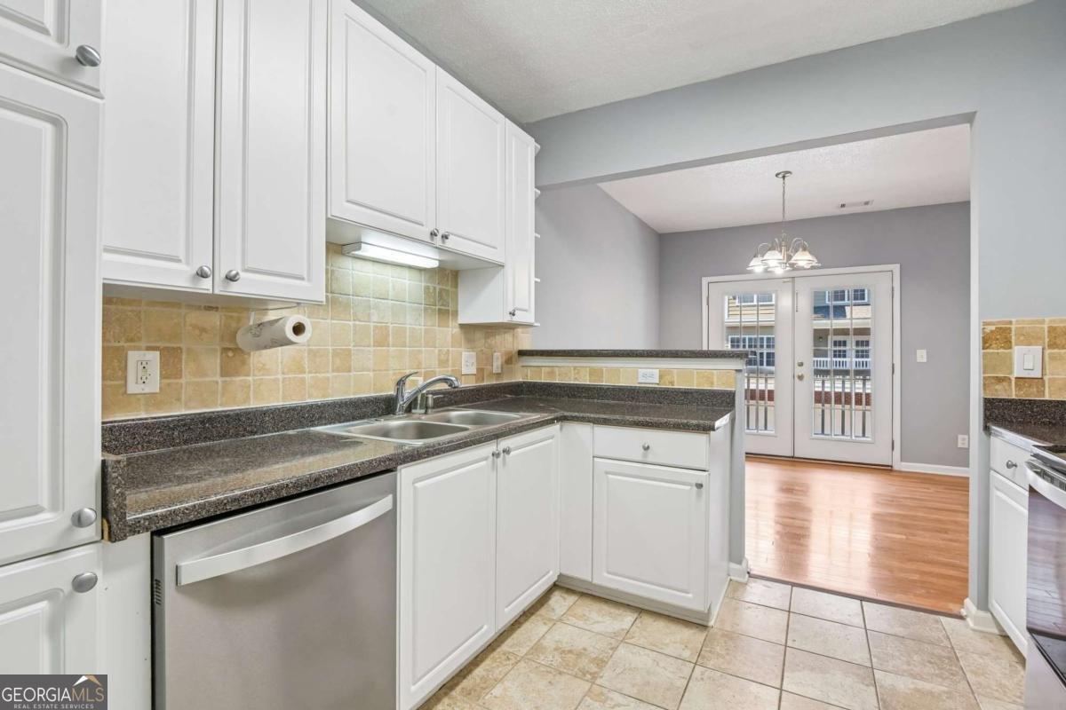 5112 Woodland Lane Alpharetta - Photo 9