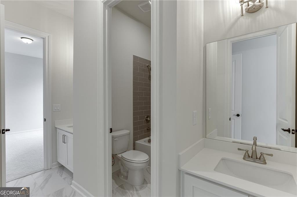 8145 Heardsville Court Cumming - Photo 10