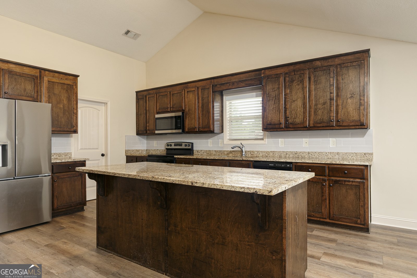 2028 Highway 211 NE Statham - Photo 12