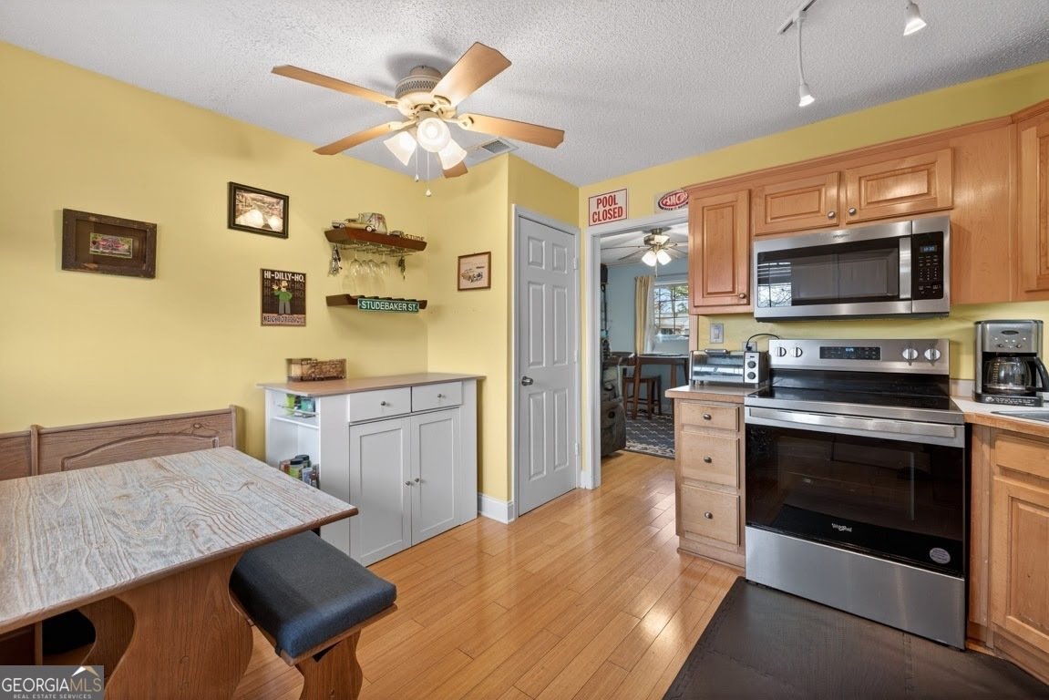 315 Hilderbrand Drive Sandy Springs - Photo 10