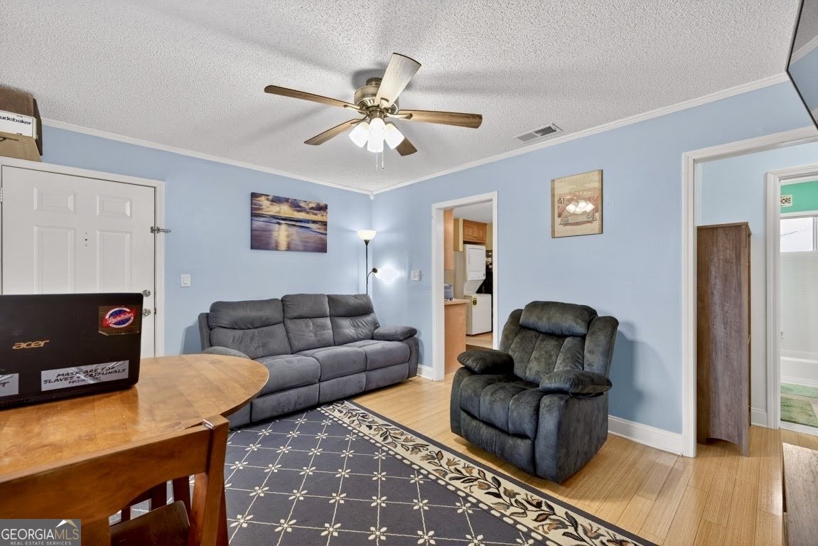 315 Hilderbrand Drive Sandy Springs - Photo 6