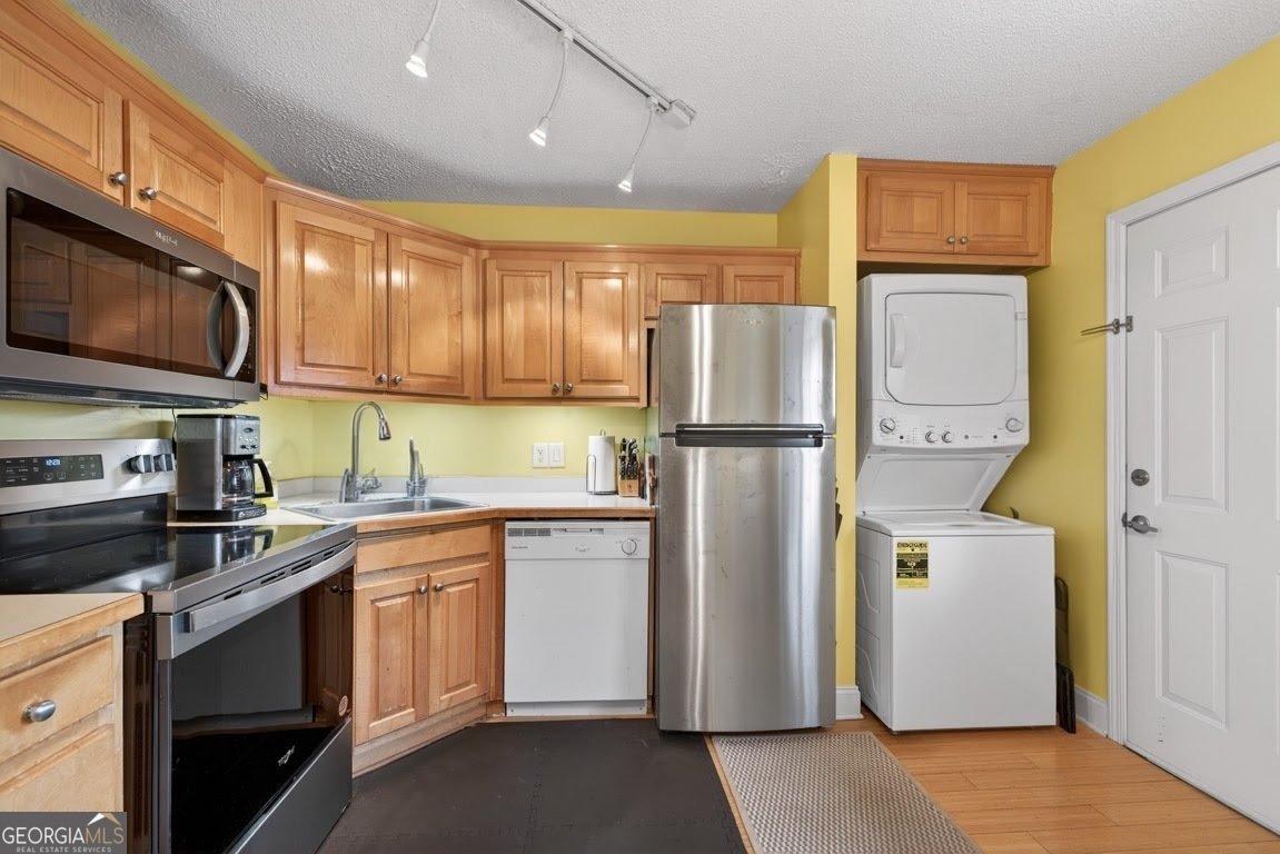 315 Hilderbrand Drive Sandy Springs - Photo 8
