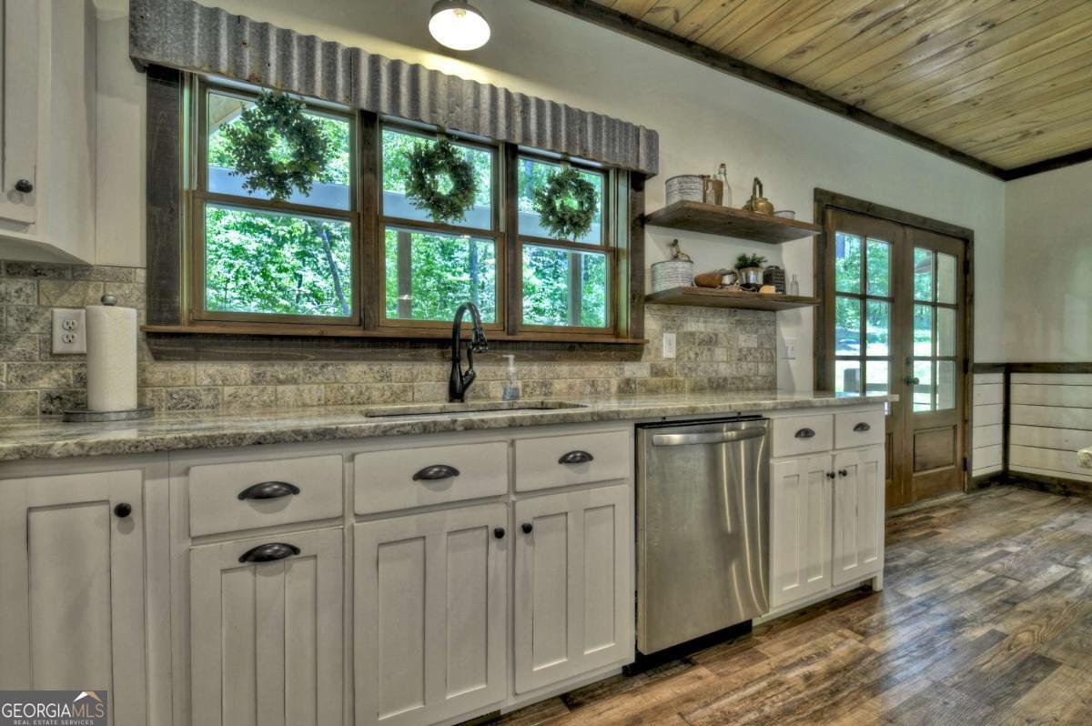 3181 Sugar Creek Road Blue Ridge - Photo 17