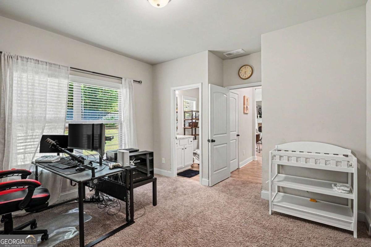 2100 River Walk Court Griffin - Photo 27