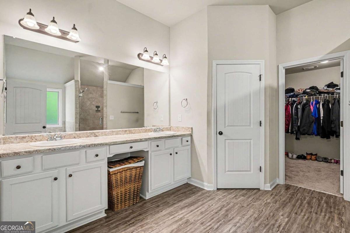 2100 River Walk Court Griffin - Photo 33