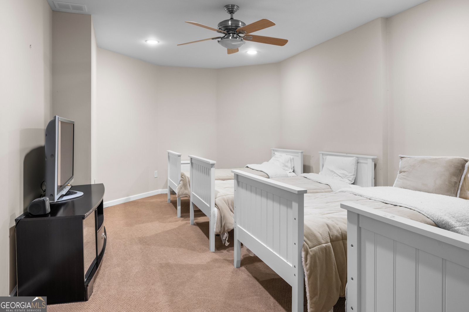 6525 Cox Drive Flowery Branch - Photo 35