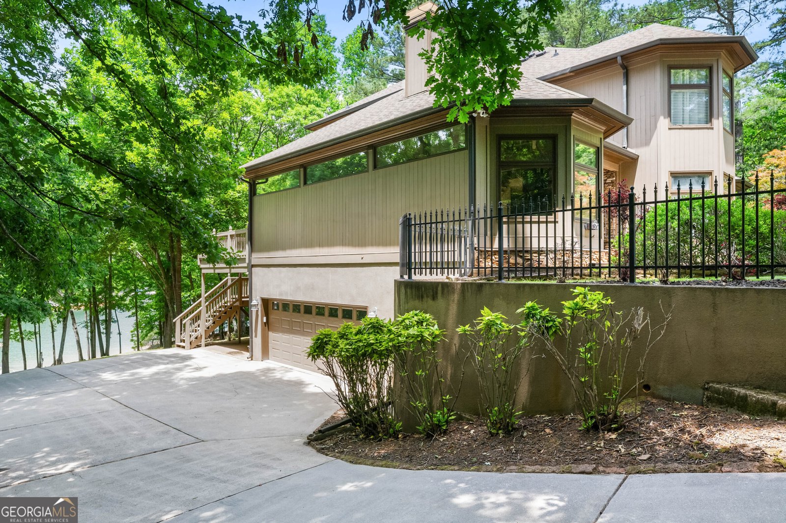 6525 Cox Drive Flowery Branch - Photo 38