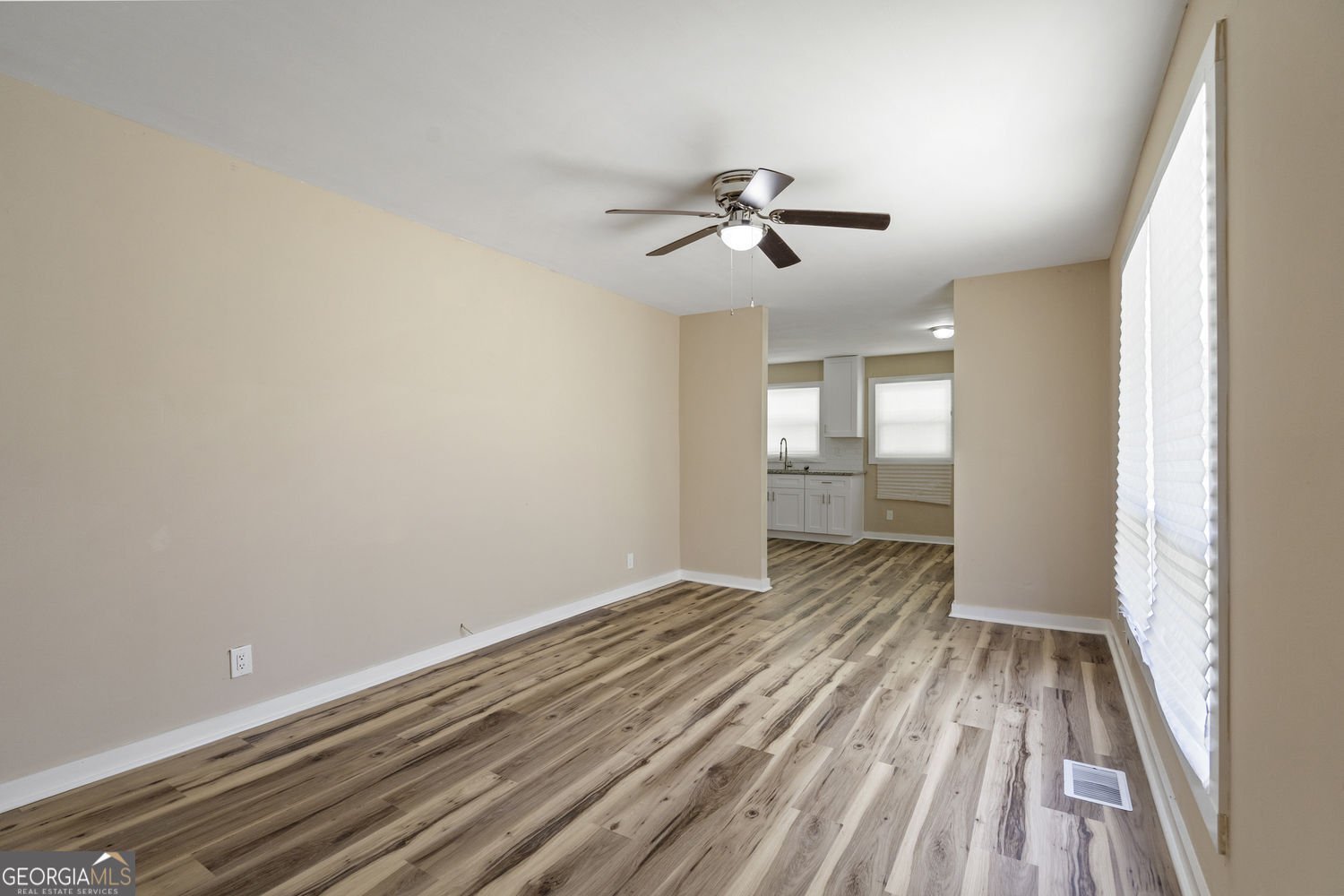 6044 Hillandale Drive Atlanta - Photo 7