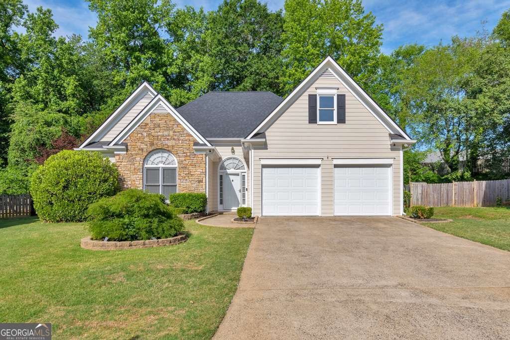 2871 Colleton Drive Marietta - main photo