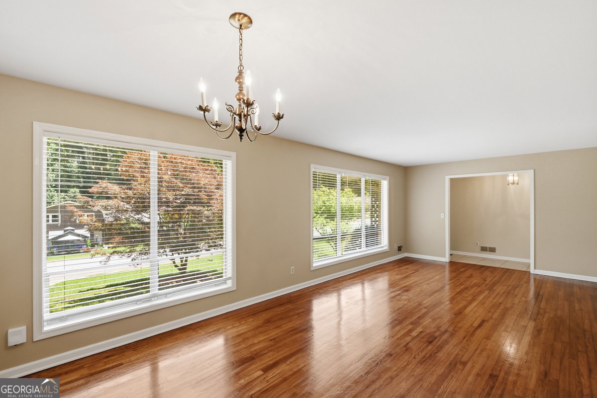 2801 Sagamore Hill Drive Marietta - Photo 10