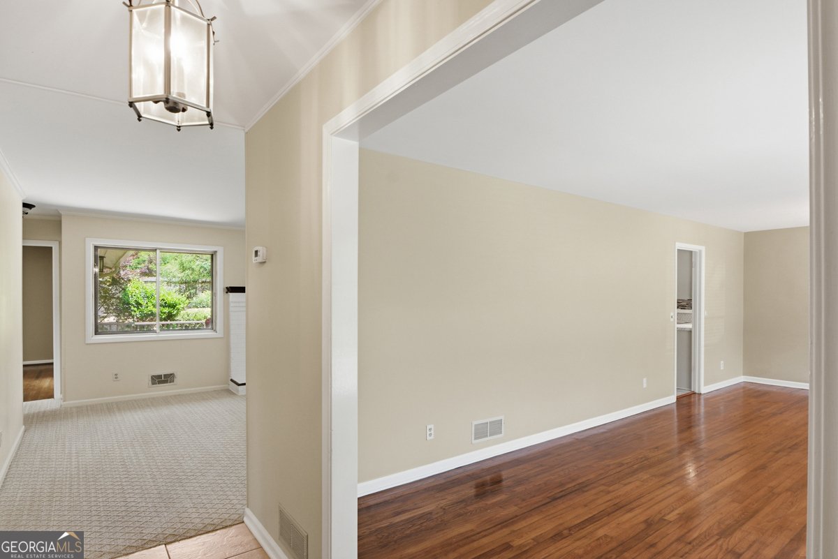 2801 Sagamore Hill Drive Marietta - Photo 7