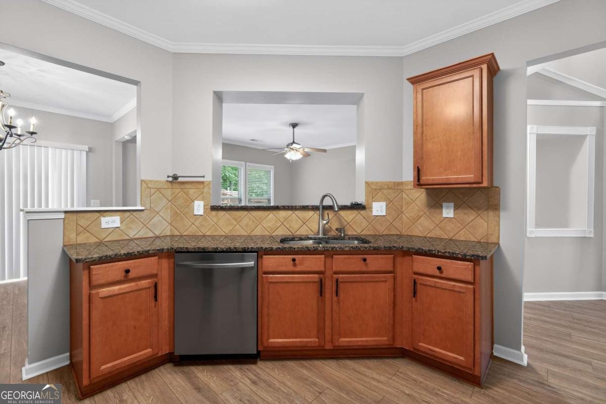 5750 Crestwick Way Cumming - Photo 10
