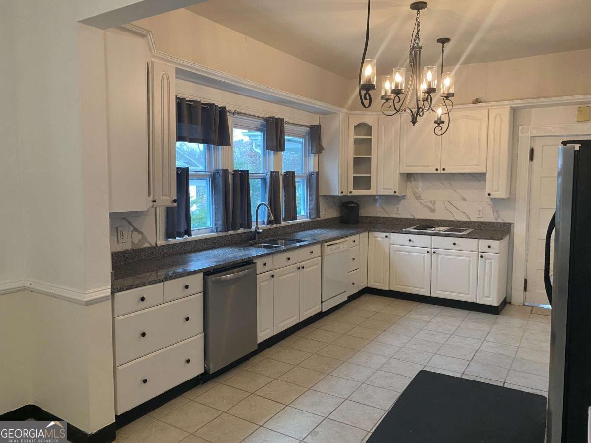 1029 Elm Street Commerce - Photo 10