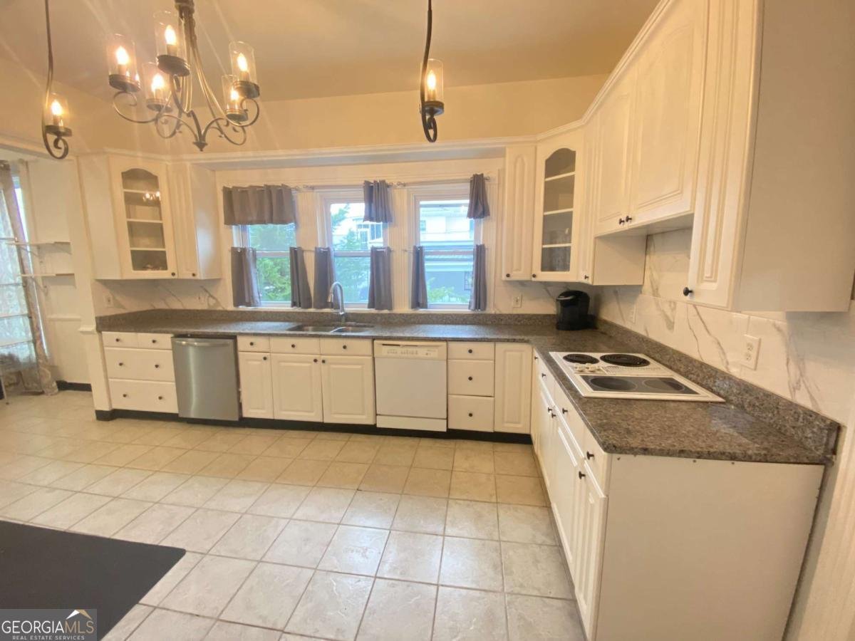 1029 Elm Street Commerce - Photo 13