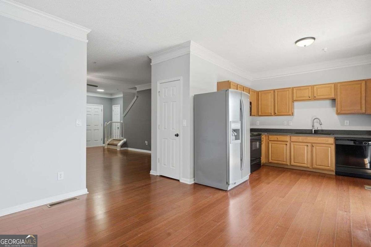 726 Breeze Lane Woodstock - Photo 12