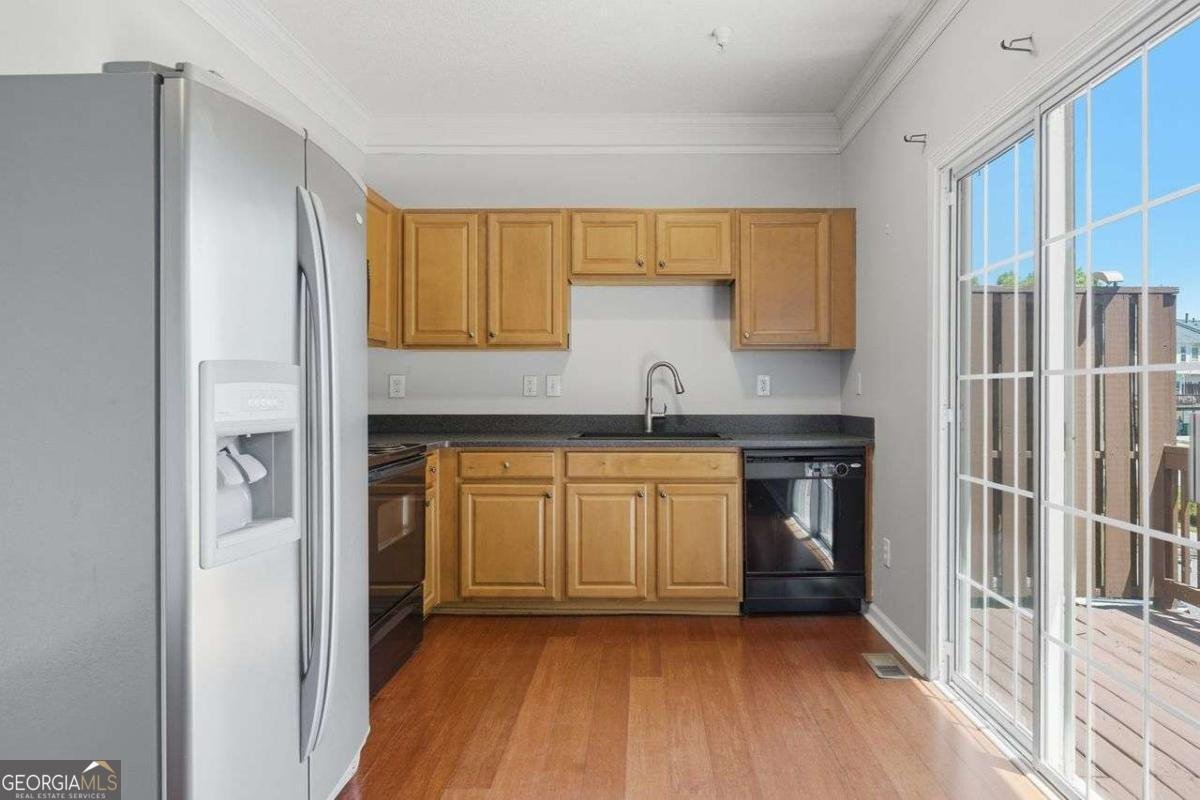 726 Breeze Lane Woodstock - Photo 13