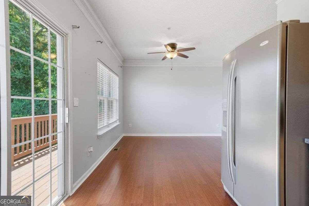 726 Breeze Lane Woodstock - Photo 15