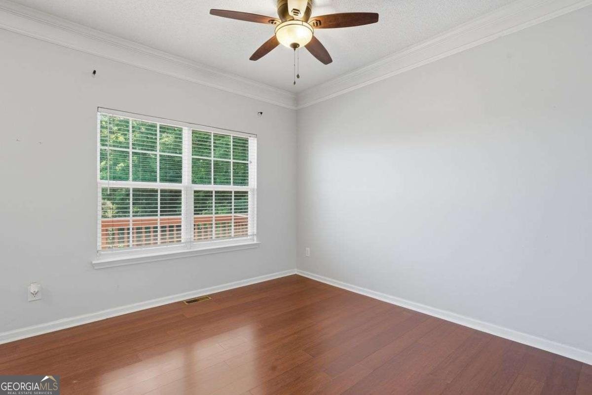 726 Breeze Lane Woodstock - Photo 17