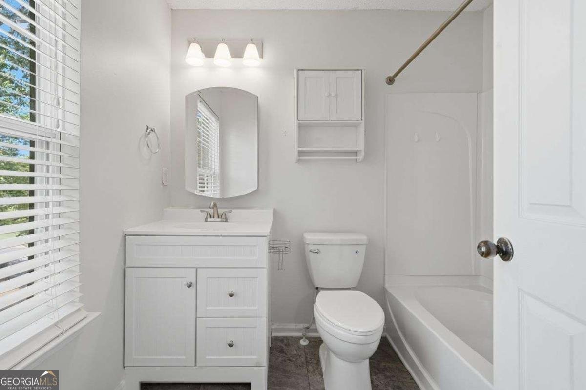 726 Breeze Lane Woodstock - Photo 25