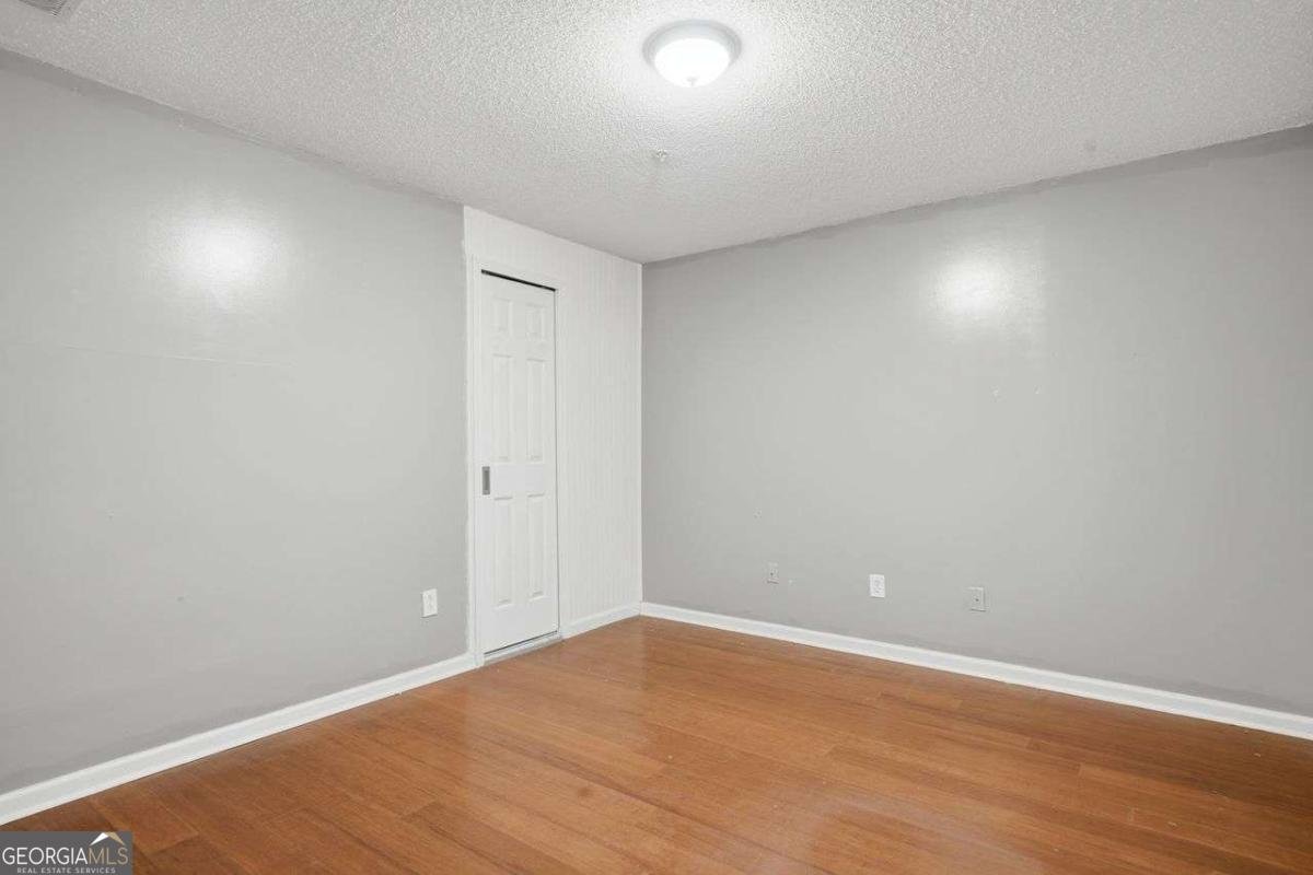 726 Breeze Lane Woodstock - Photo 28