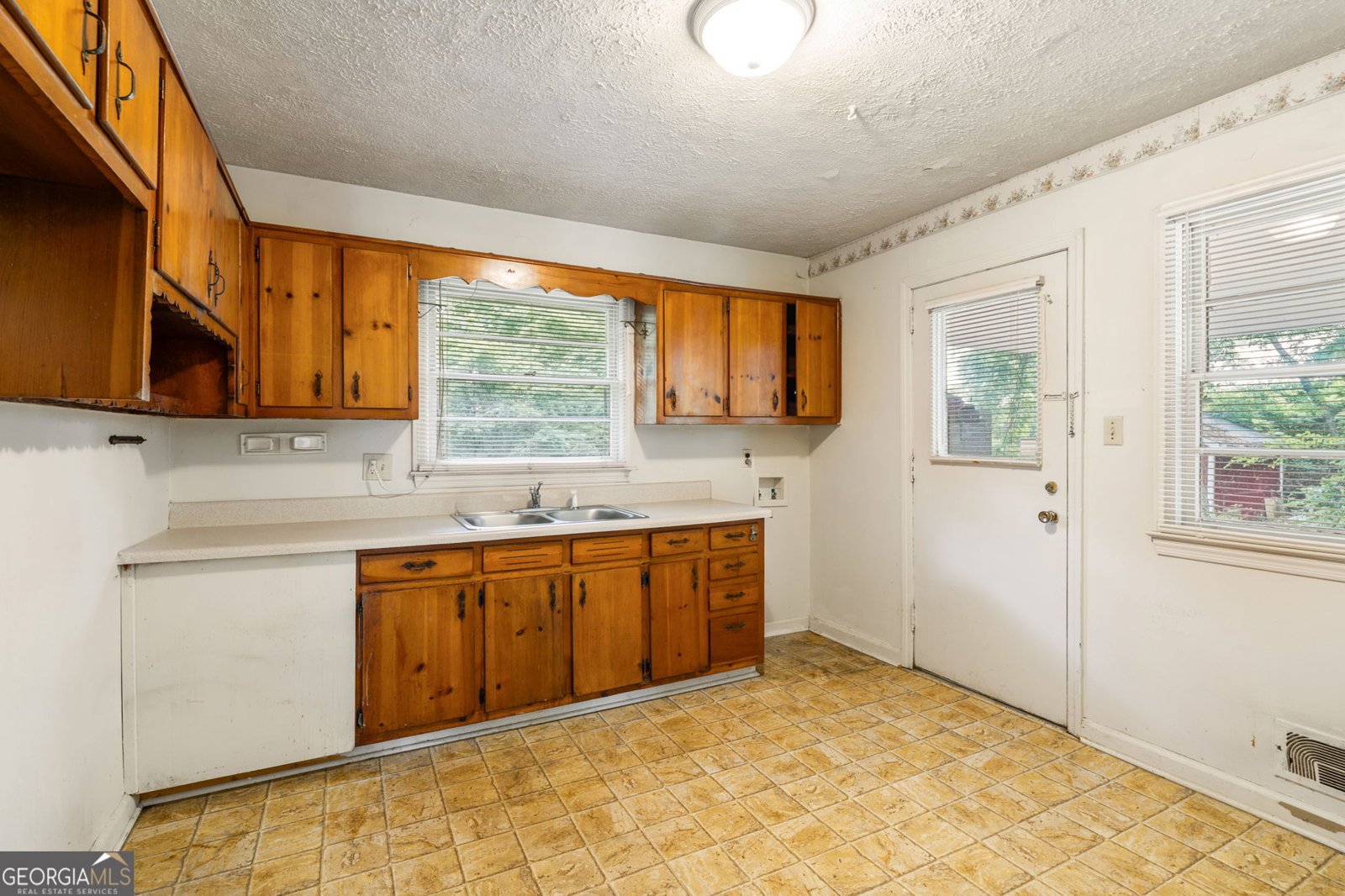 124 Charles Avenue Marietta - Photo 15