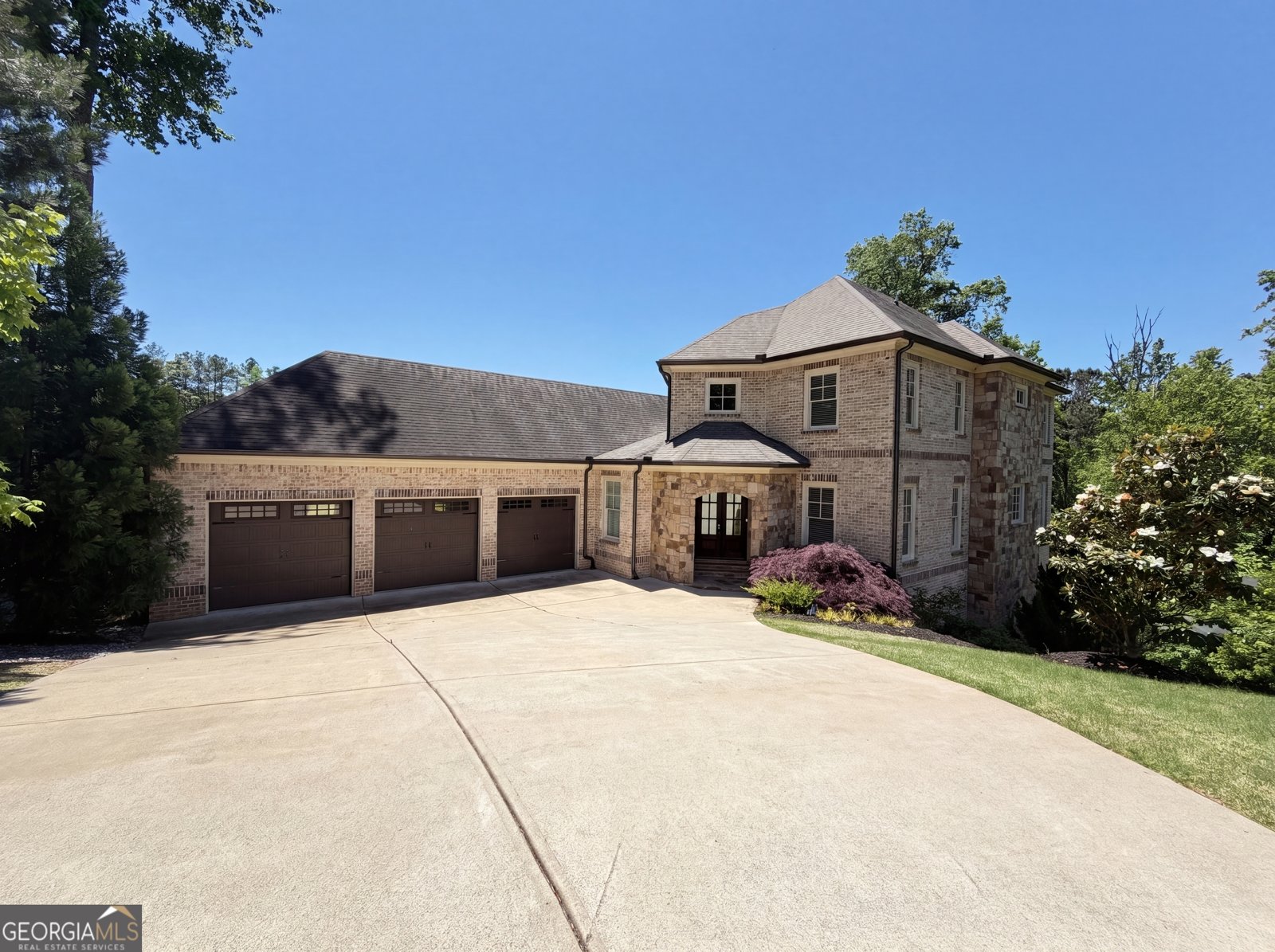 500 Founders Drive Alpharetta - main photo