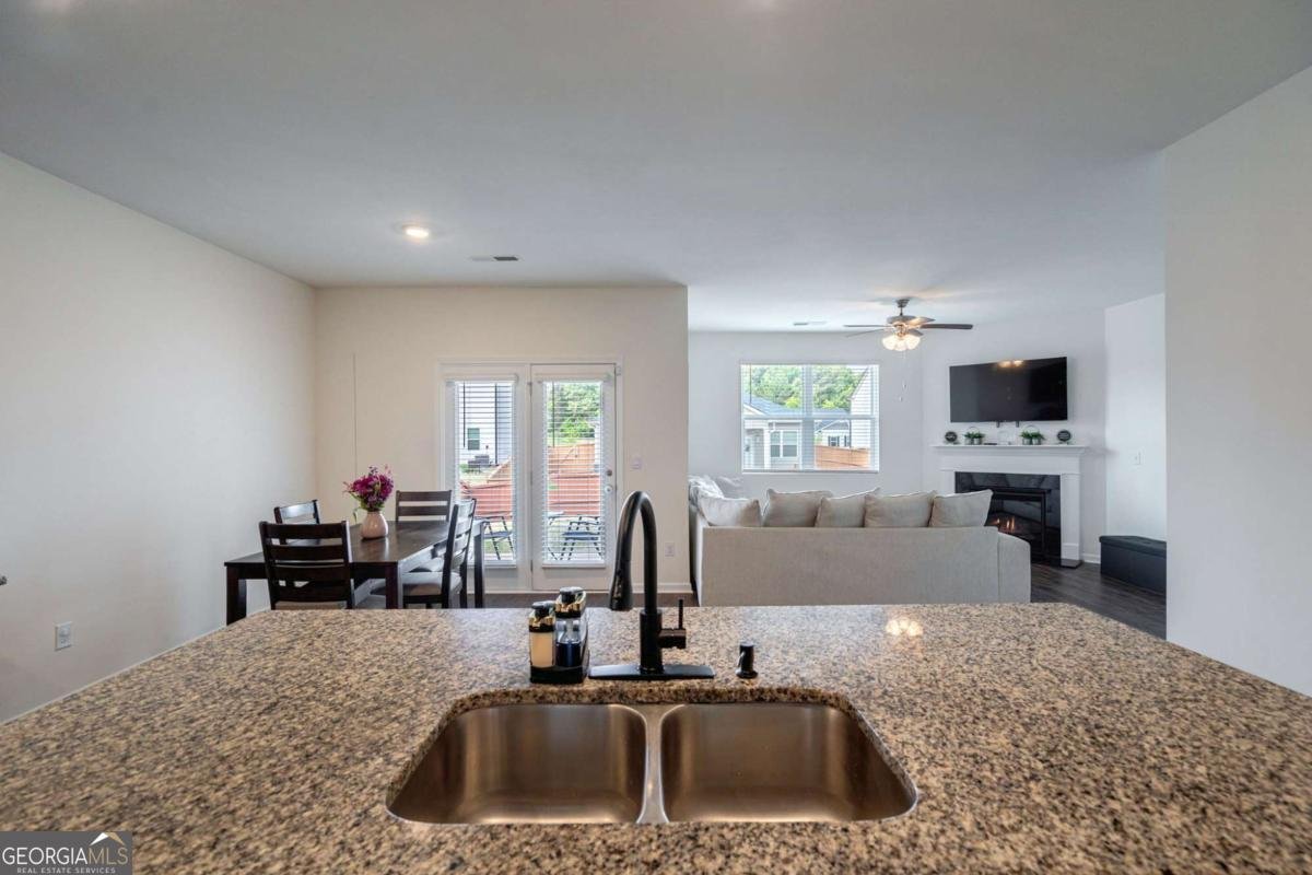 117 Condor Court Statham - Photo 11