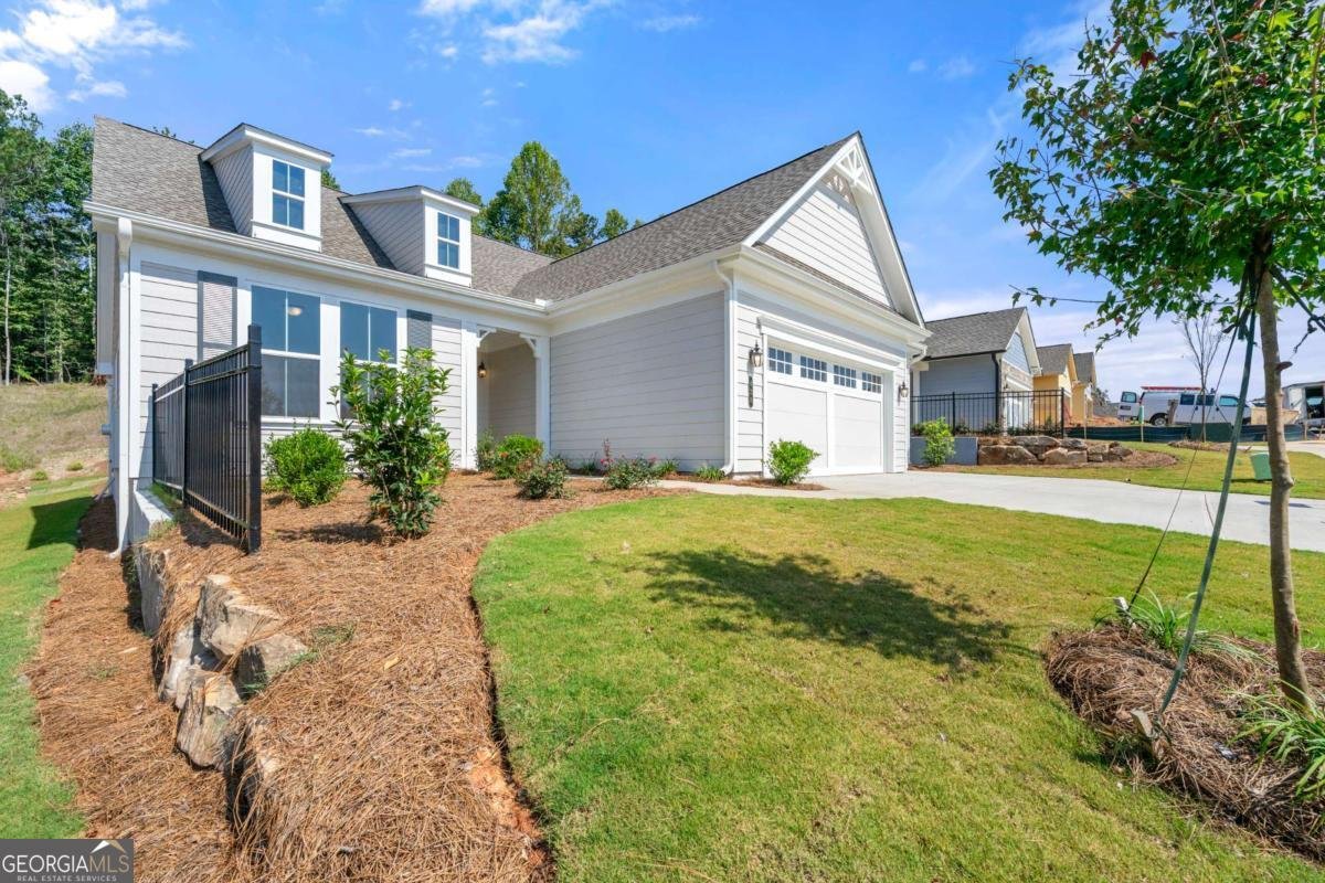 428 Geneva Way Hoschton - main photo