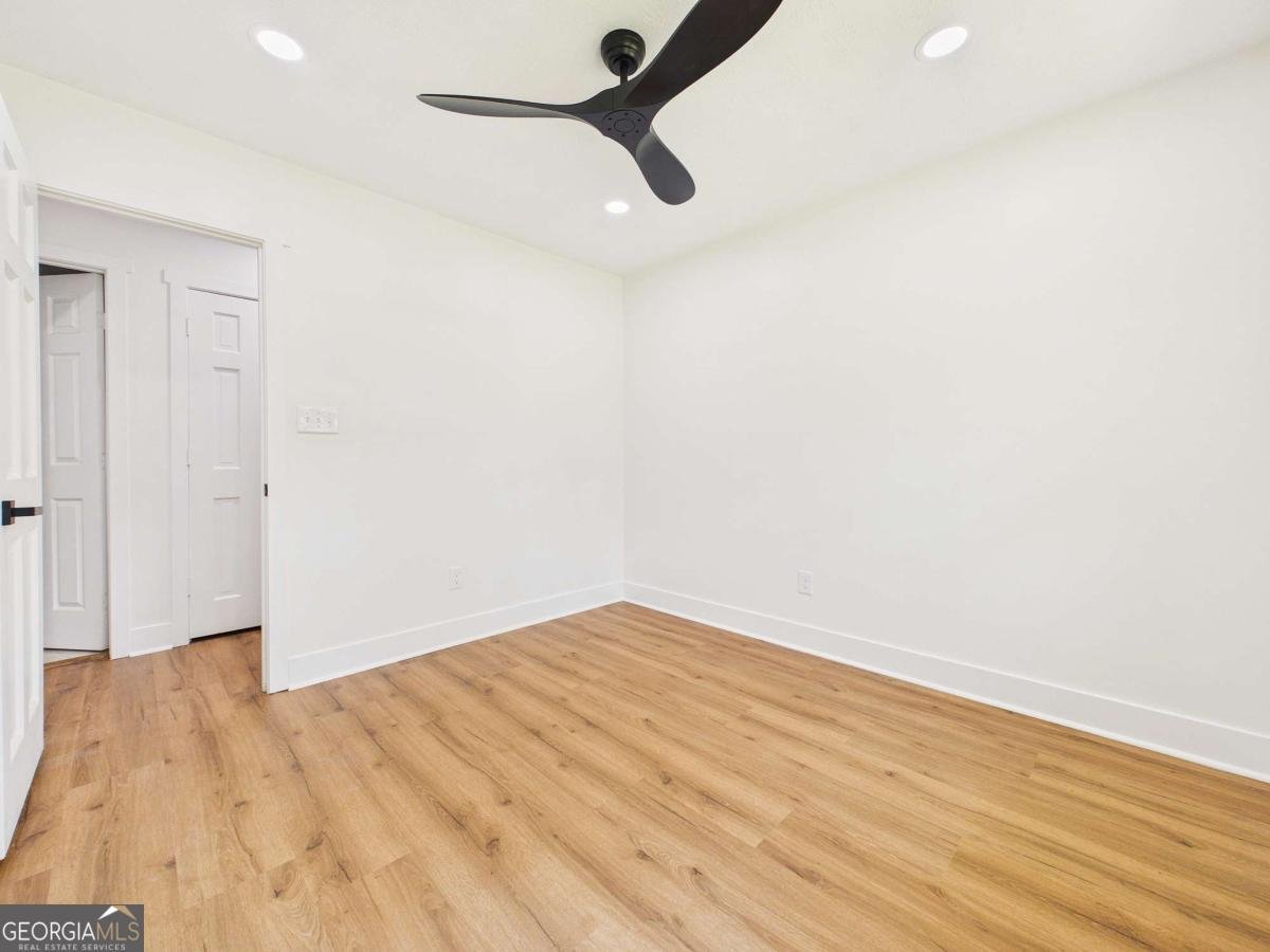 6740 Tell Road Fairburn - Photo 17