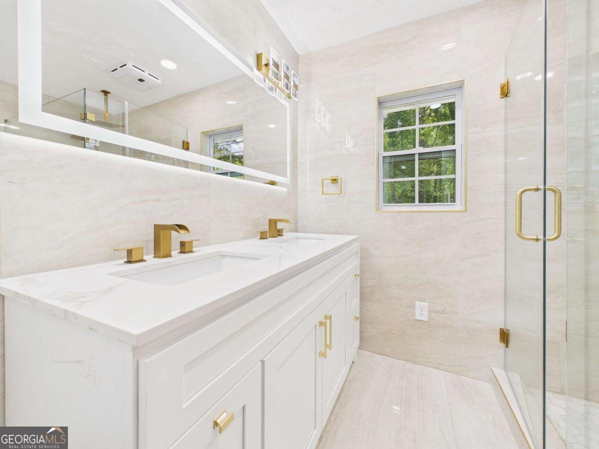 6740 Tell Road Fairburn - Photo 22