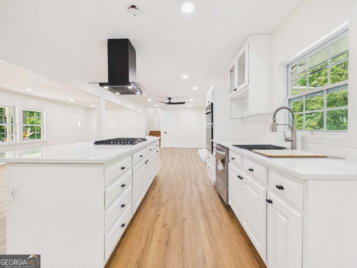 6740 Tell Road Fairburn - Photo 7