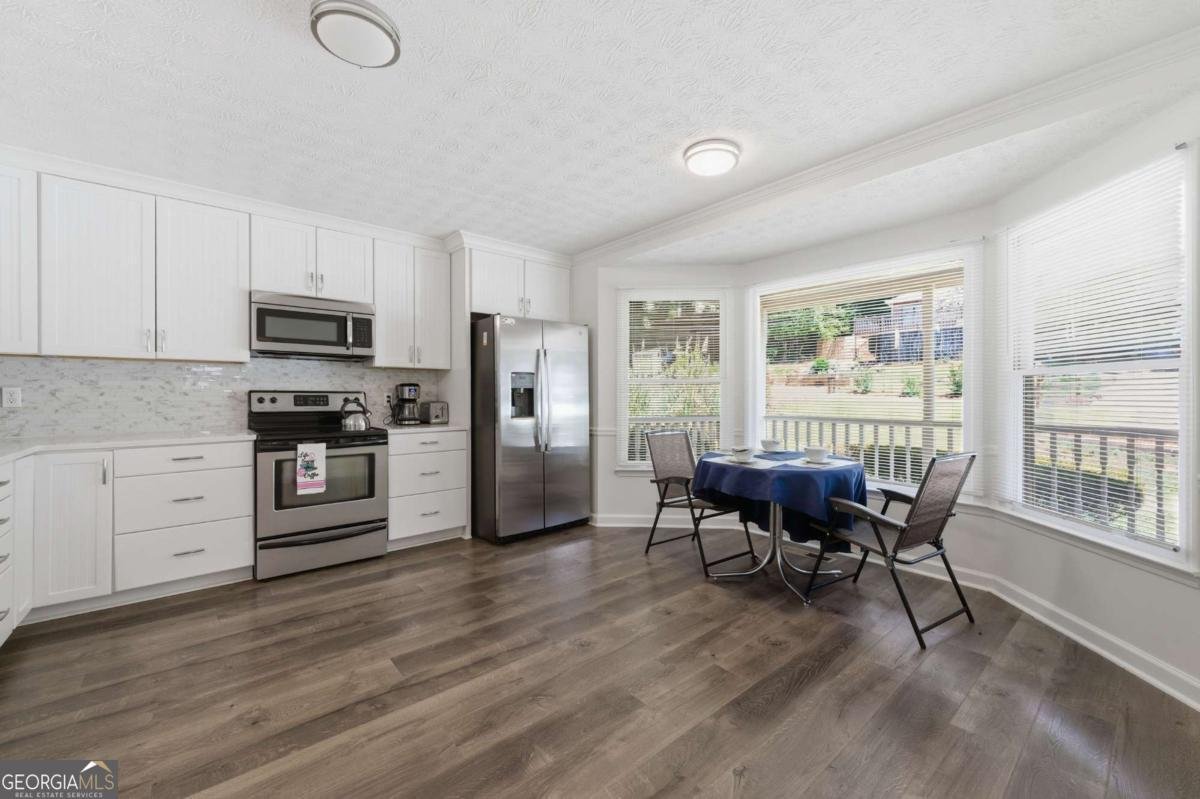 8712 Lake Drive Snellville - Photo 15