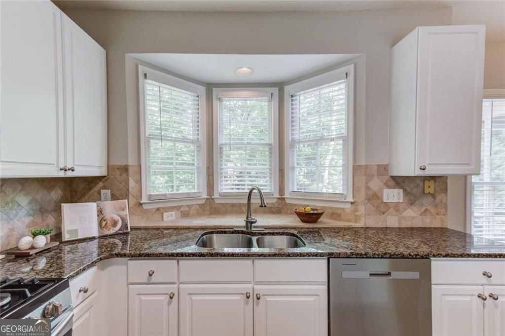 7280 Devonhall Way Johns Creek - Photo 18