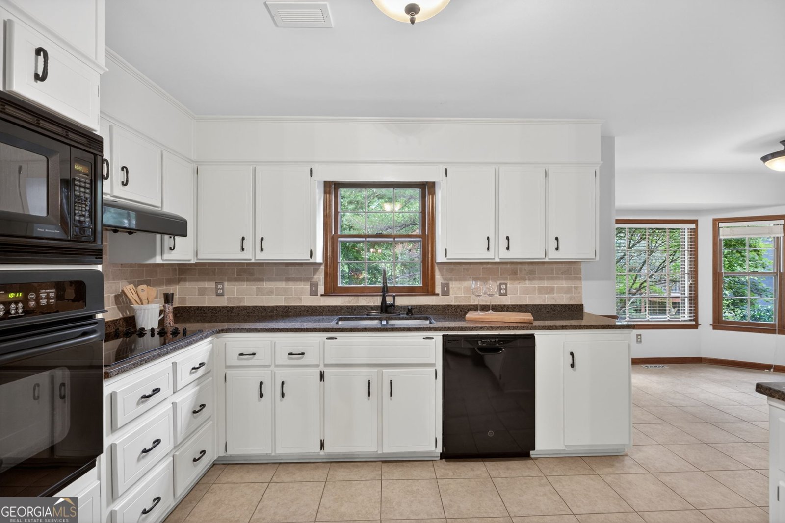 233 Shadowlake Court Marietta - Photo 15
